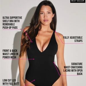 TA3 plungey swimsuit 2X in regular/lomg brand new with tags and liner